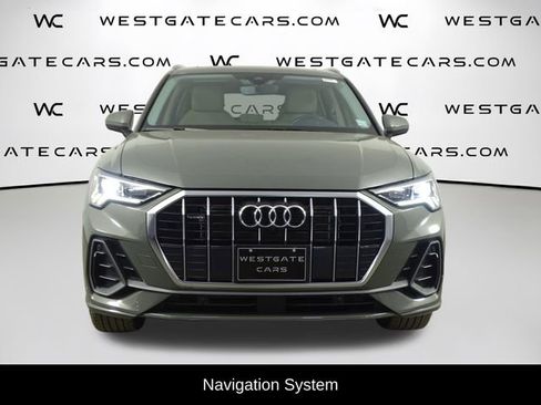 Used 2024 Audi Q3 2.0T Premium Plus image 4