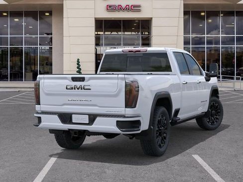New 2026 GMC Sierra 2500 Denali w/ Denali Reserve Package AWD/4WD image 4