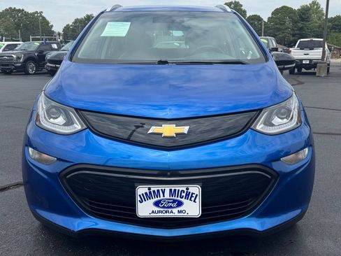 Used 2017 Chevrolet Bolt Premier w/ Driver Confidence II Package FWD image 31