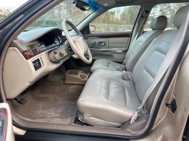 Used 1998 Cadillac De Ville FWD image 18
