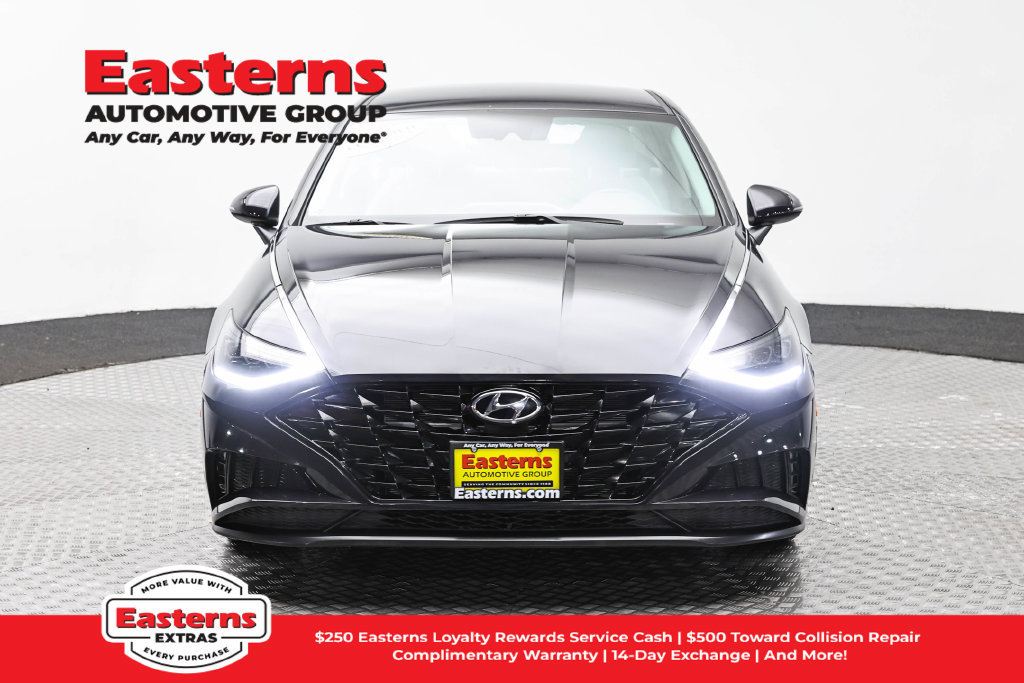 Used 2023 Hyundai Sonata SEL FWD image 3