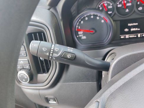 Used 2023 Chevrolet Silverado 1500 Custom Trail Boss image 37