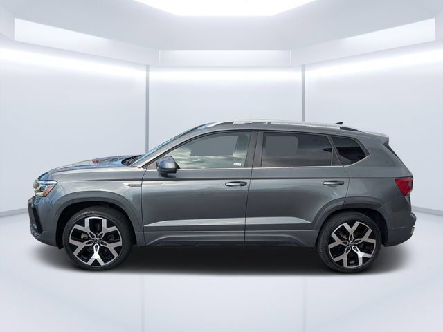 Used 2022 Volkswagen Taos SEL AWD/4WD image 6