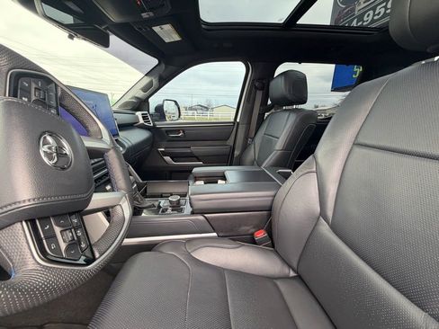 Used 2022 Toyota Tundra Platinum w/ Advanced Package image 11