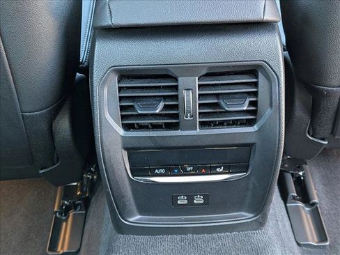 Used 2023 BMW i4 eDrive35 w/ Premium Package RWD image 18