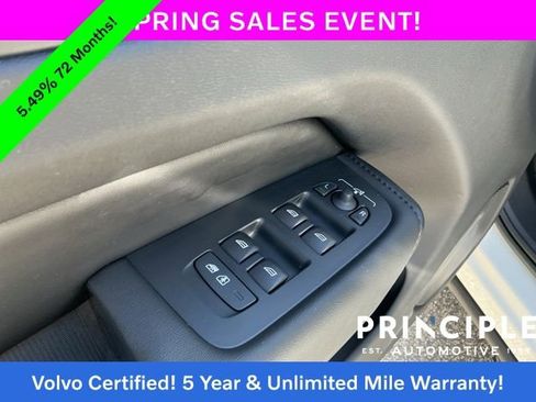 Certified 2023 Volvo XC60 T8 Plus image 28