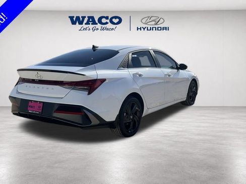 Used 2026 Hyundai Elantra SEL Sport Premium FWD image 7
