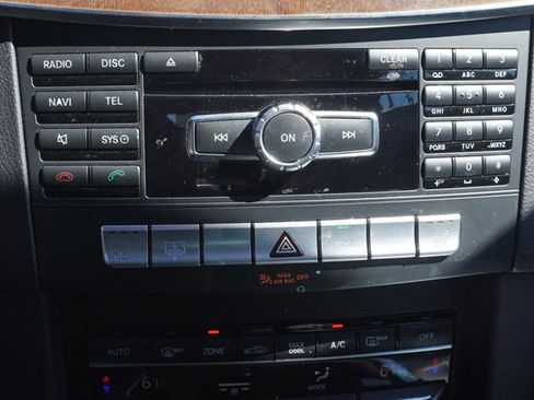 Used 2015 Mercedes-Benz E 350 4MATIC Sedan image 45
