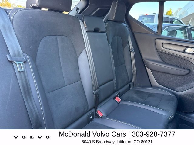 Used 2023 Volvo XC40 Recharge Ultimate AWD/4WD image 11