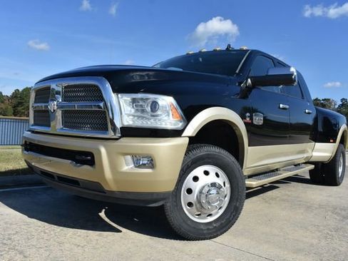 Used 2014 RAM 3500 Laramie Longhorn image 5