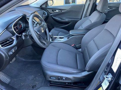 Used 2023 Chevrolet Malibu LT image 9