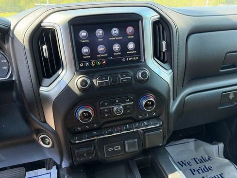 Used 2020 Chevrolet Silverado 2500 LTZ w/ LTZ Plus Package AWD/4WD image 5