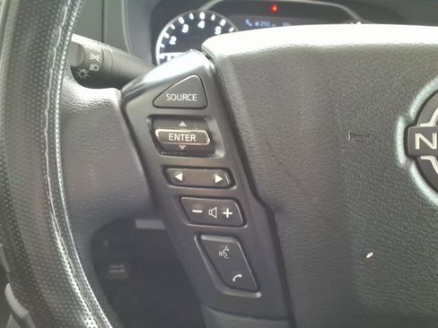 Used 2022 Nissan Frontier S w/ Technology Package image 15