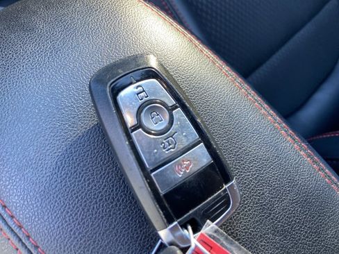 Used 2025 Ford Escape ST-Line FWD image 42