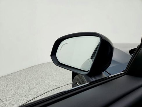 New 2026 Volvo XC40 B5 Core w/ Climate Package image 18