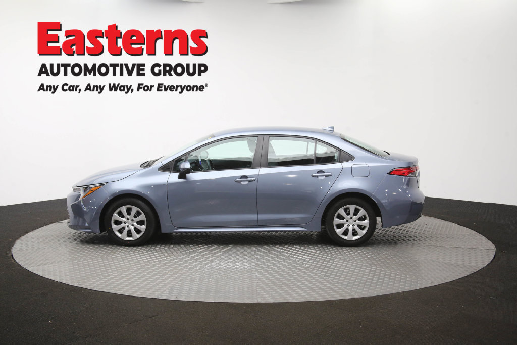 Used 2025 Toyota Corolla LE FWD image 61
