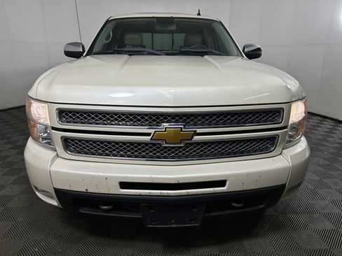 Used 2013 Chevrolet Silverado 1500 LTZ w/ LTZ White Diamond Edition image 13