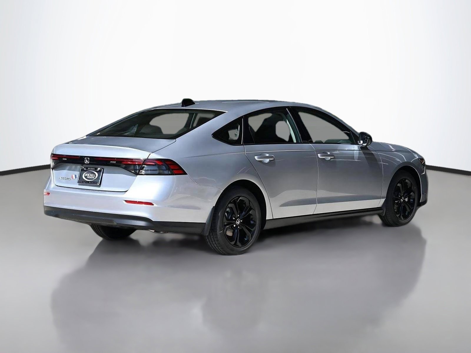 New 2025 Honda Accord SE image 5