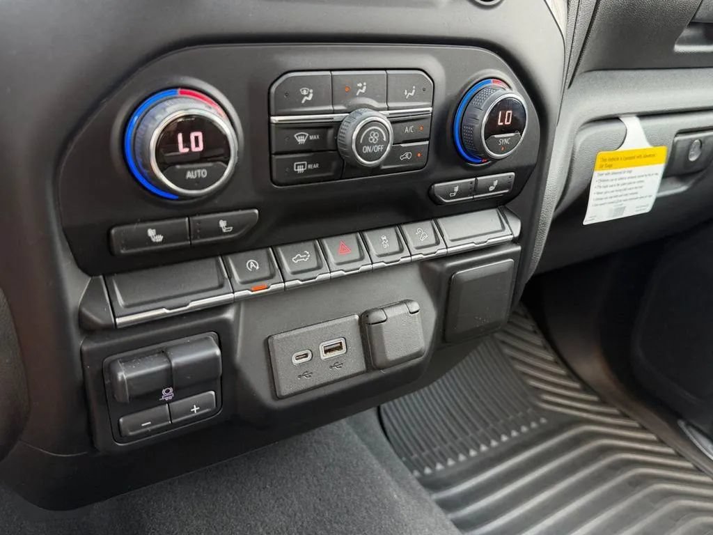 Used 2020 Chevrolet Silverado 1500 RST w/ All-Star Edition AWD/4WD image 11