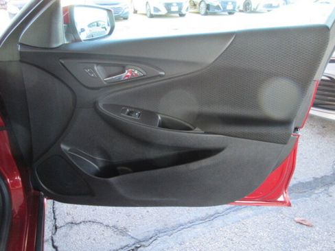 Used 2024 Chevrolet Malibu LT FWD image 28