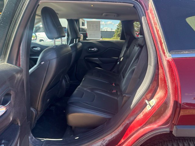 Used 2020 Jeep Cherokee Limited AWD/4WD image 4