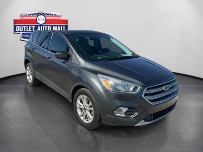 Used 2017 Ford Escape SE