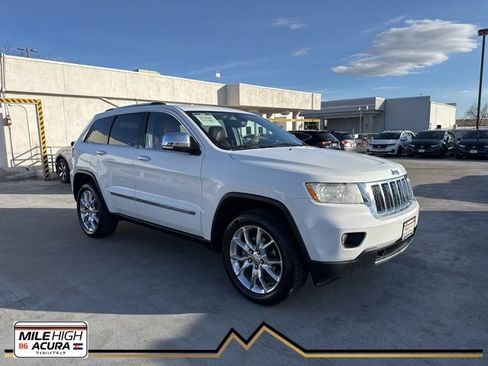 Used 2013 Jeep Grand Cherokee Overland image 1