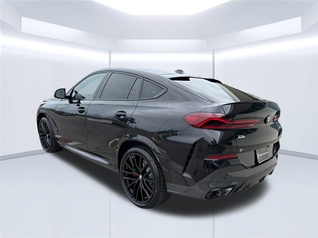 New 2027 BMW X6 M60i AWD/4WD image 4