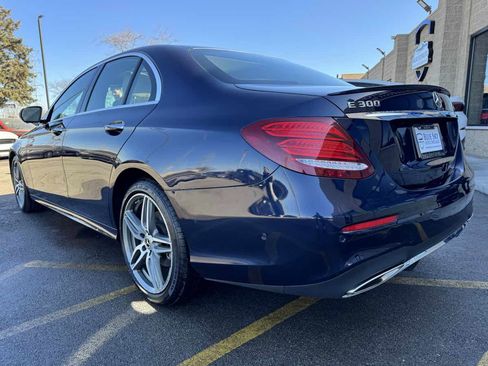 Used 2019 Mercedes-Benz E 300 4MATIC w/ Premium 1 Package image 7