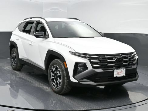 Certified 2025 Hyundai Tucson XRT AWD/4WD image 1