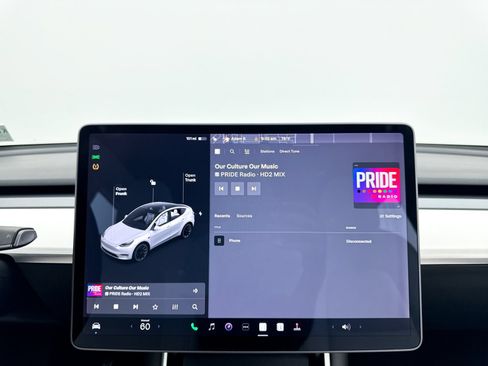 Used 2021 Tesla Model Y Long Range AWD/4WD image 22