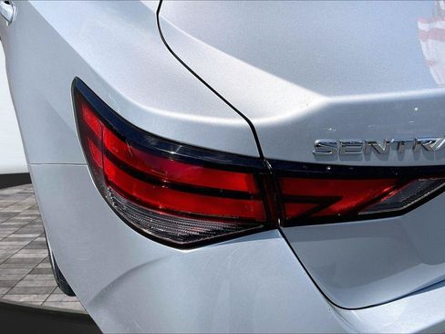 Certified 2023 Nissan Sentra S FWD image 30