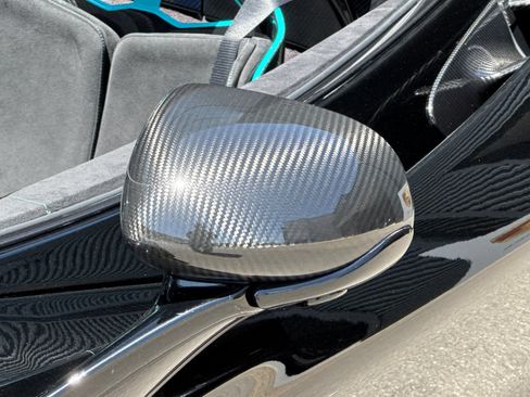 Used 2022 McLaren 765LT RWD image 35