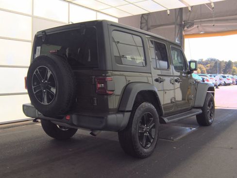 Used 2021 Jeep Wrangler Unlimited Sport image 29