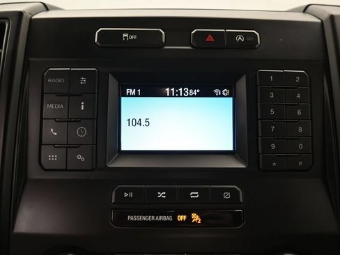 Used 2018 Ford F150 XL w/ Equipment Group 101A Mid AWD/4WD image 13
