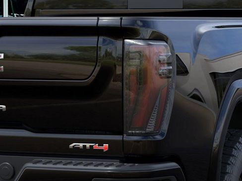 New 2026 GMC Sierra 2500 AT4 w/ AT4 Premium Plus Package image 11