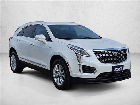 Used 2022 Cadillac XT5 Luxury FWD image 3
