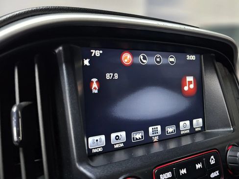 Used 2016 GMC Canyon SLT w/ Driver Alert Package AWD/4WD image 36