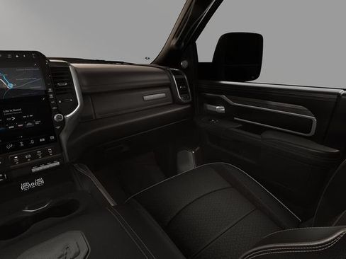 New 2026 RAM 2500 Laramie AWD/4WD image 7