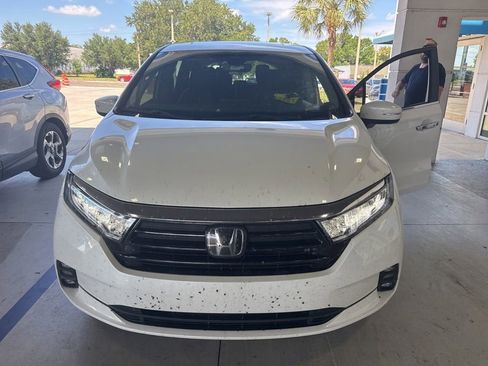 Used 2021 Honda Odyssey EX-L image 2