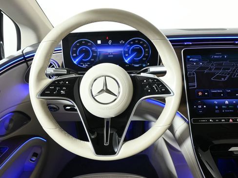 Certified 2023 Mercedes-Benz EQS 450+ 4MATIC Sedan image 17