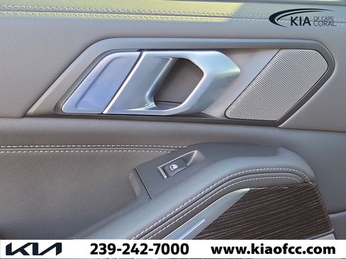 Used 2026 BMW X5 M60i AWD/4WD image 17