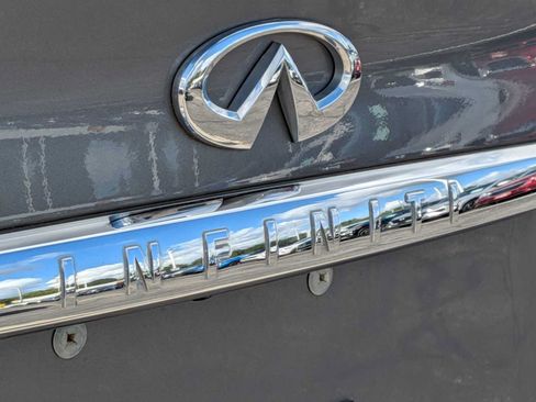 Used 2015 INFINITI Q50 AWD w/ Technology Package image 13