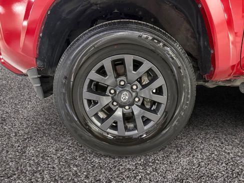 Used 2023 Toyota Tacoma SR5 image 21