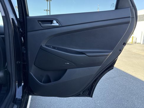 Used 2017 Hyundai Tucson Limited w/ Limited Ultimate Package 03 image 41