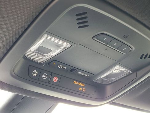 Used 2023 Chevrolet Traverse LT w/ LPO, Floor Liner Package AWD/4WD image 20