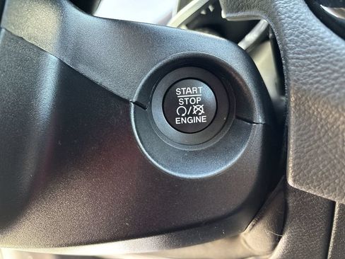 Used 2021 Jeep Compass Limited AWD/4WD image 20