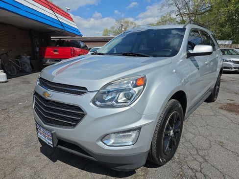 Used 2017 Chevrolet Equinox LT w/ Convenience Package image 1