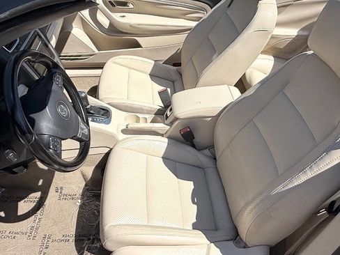 Used 2012 Volkswagen Eos Komfort FWD image 25