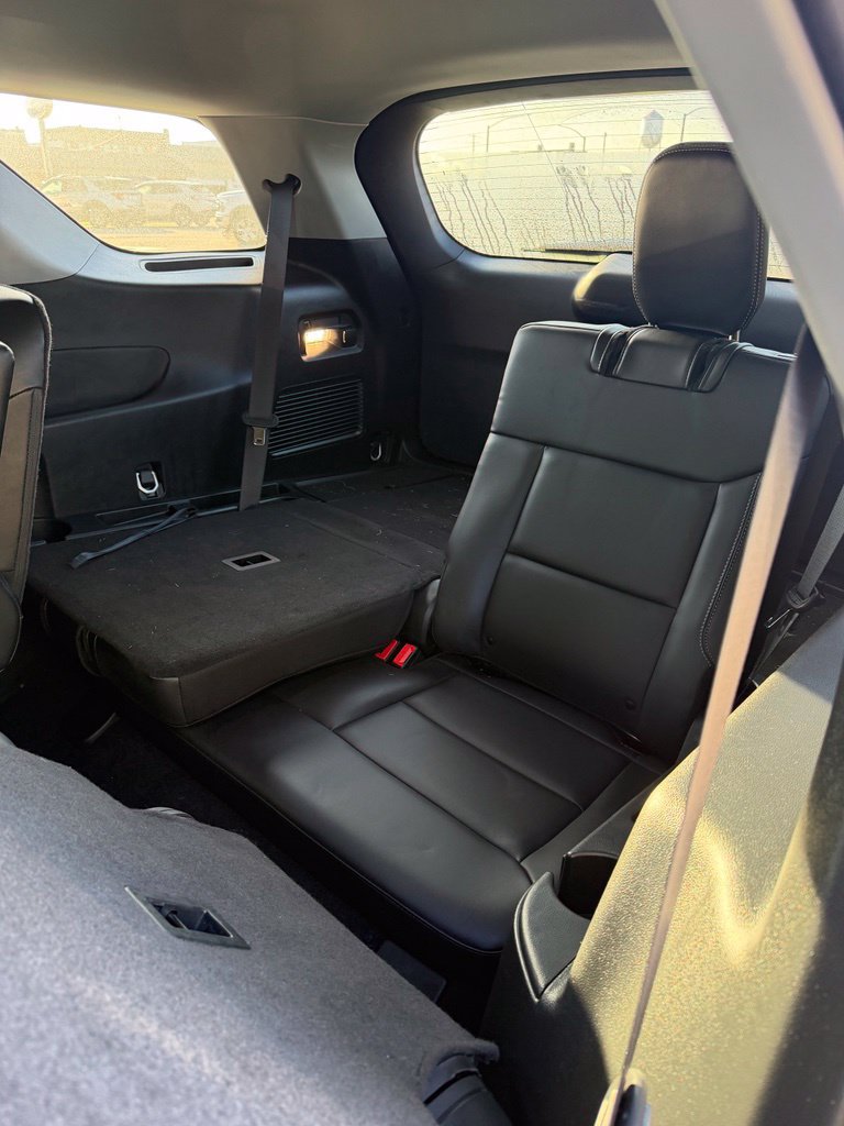 Used 2024 Ford Explorer XLT w/ Equipment Group 202A AWD/4WD image 17